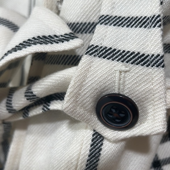 Jacket - Picture 6 of 9